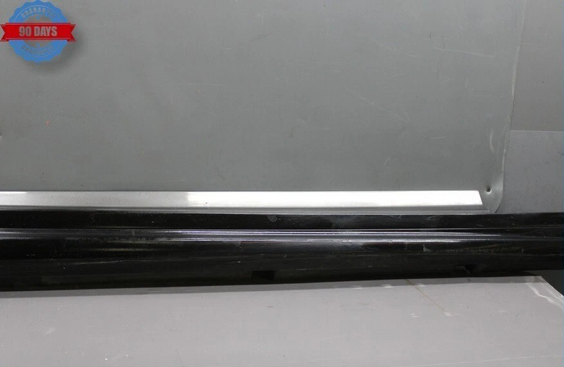 Load image into Gallery viewer, 14-17 Maserati Ghibli Right Side Rocker Skirt Molding Trim Panel 06700288400 Oem
