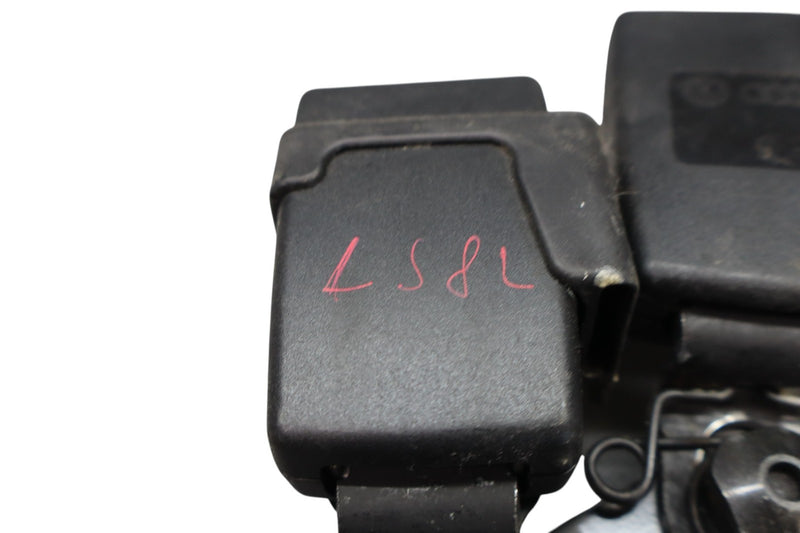 Load image into Gallery viewer, 12-18 Audi A6 Rear Left Side Center Seat Belt Buckle Receiver 4G0857739 Oem
