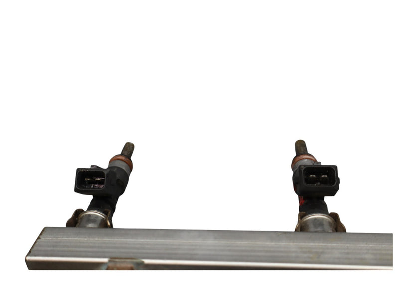 Load image into Gallery viewer, 03-19 Maserati Quattroporte M139 Right Side Fuel Injector Rail With Injector Oem
