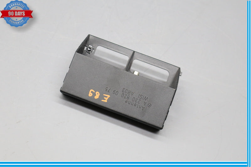 Load image into Gallery viewer, 03-08 Mercedes R230 SL500 SL550 Keyless Entry Antenna Amplifier Module Unit Oem
