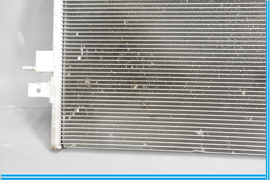 10-15 Jaguar XJ XJL A/C Air Conditioning Condenser Radiator Oem
