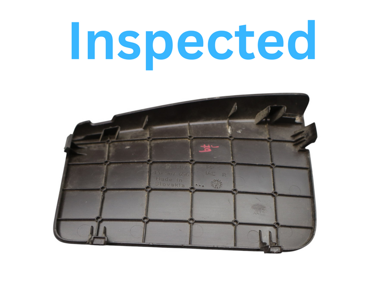Load image into Gallery viewer, 11-17 Volkswagen VW Touareg Right Side Trunk Hatch Panel Cover 7P6867656 Oem

