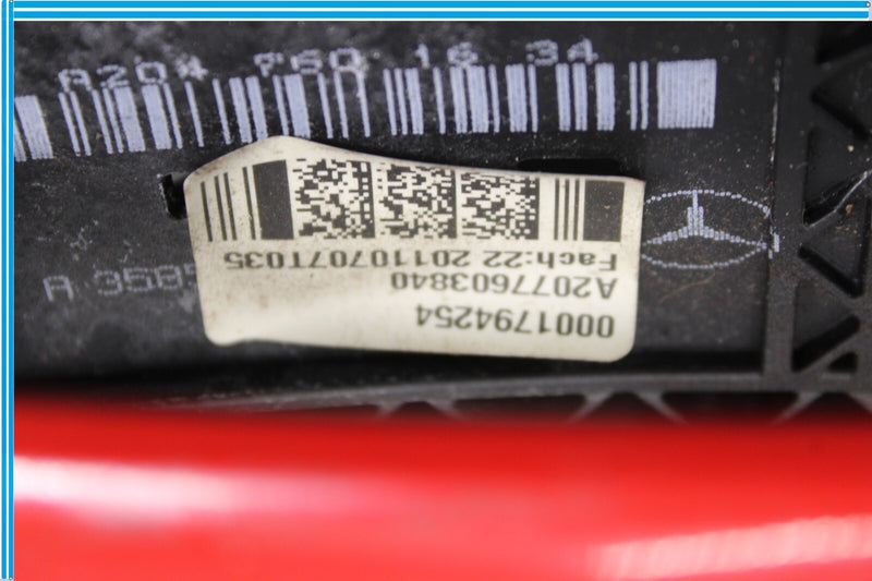 Load image into Gallery viewer, 08-14 Mercedes W204 C250 Front Right Passenger Side Exterior Door Handle Oem
