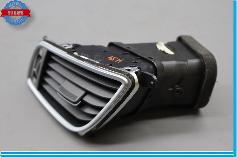 Load image into Gallery viewer, 11-13 Hyundai Equus Signature Front Left Dash Center AC A/C Air Vent Grille Oem
