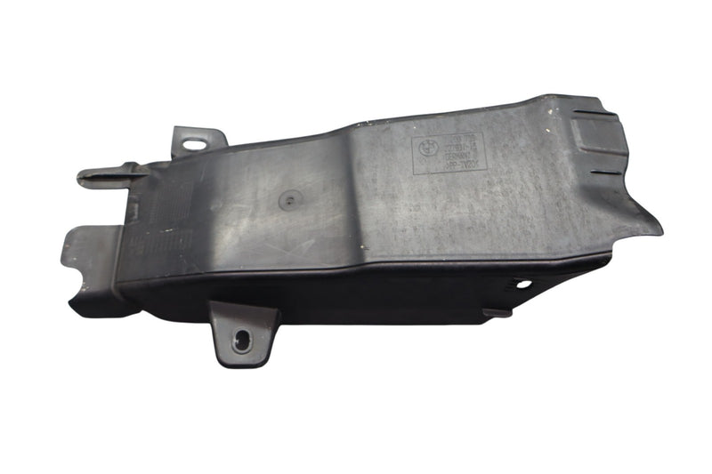 Load image into Gallery viewer, 10-13 BMW 535i 550i GT xDrive Front Left Driver Side Air Intake Duct Pipe Oem
