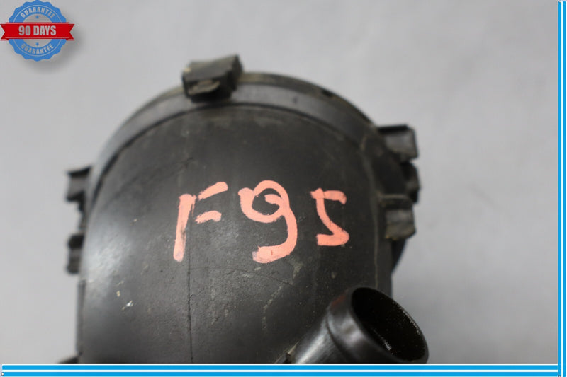 Load image into Gallery viewer, 08-11 Mercedes Benz W204 C250 C300 C350 Air Intake Duct Elbow Tube Oem
