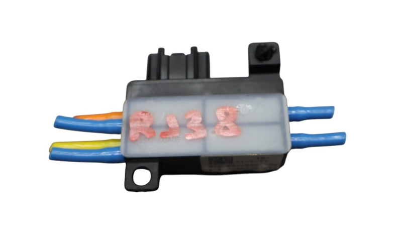 Load image into Gallery viewer, 17-19 Alfa Romeo Giulia 952 Front Right Side Seat Heater Control Module Oem
