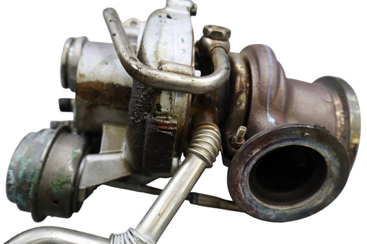 09-12 BMW 750i F01 N63 Right Passenger Side Turbo Turbocharger Assembly Oem