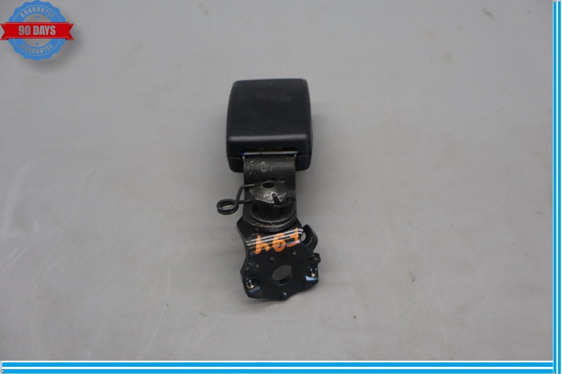 Load image into Gallery viewer, 12-18 Audi A7 A7 Quattro Rear Right Side Seatbelt Buckle Receiver 4G8857739 Oem
