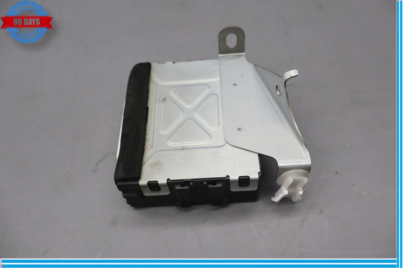 Load image into Gallery viewer, 02-10 Lexus SC430 Anti Theft Warning Alarm Control Module 89730-24060 Oem
