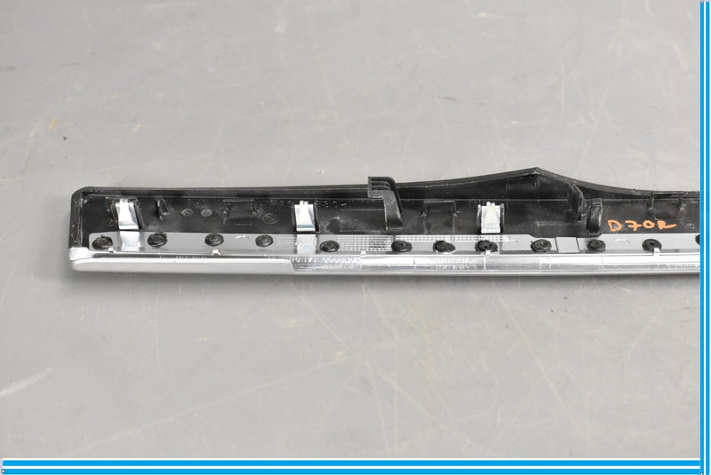 Load image into Gallery viewer, 09-15 BMW 750LI F01 F02 Front Right Passenger Door Trim Panel Cover Molding Oem
