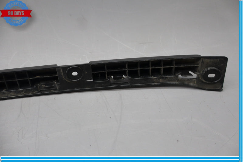 Load image into Gallery viewer, 12-15 Tesla Model S Rear Bumper Center Mount Support Bracket 6007724 Oem

