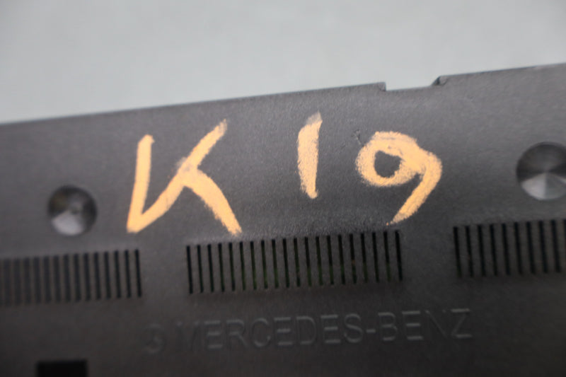 Load image into Gallery viewer, 07-14 Mercedes W221 S400 S550 CL550 Rear Trunk SAM Relay Module A2219021401  Oem
