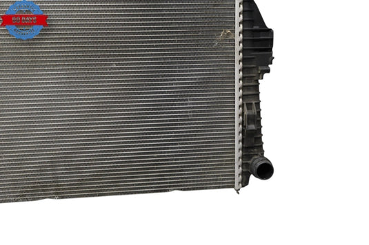 11-17 Volkswagen Touareg Engine Water Cooling Radiator Assembly 95810613210 Oem