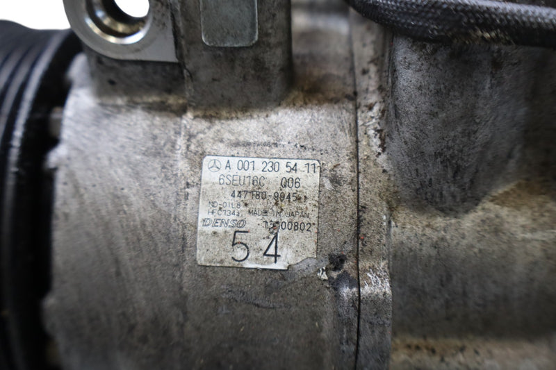 Load image into Gallery viewer, 06-11 Mercedes SLK280 SLK300 AC A/C Air Conditioning Compressor Oem
