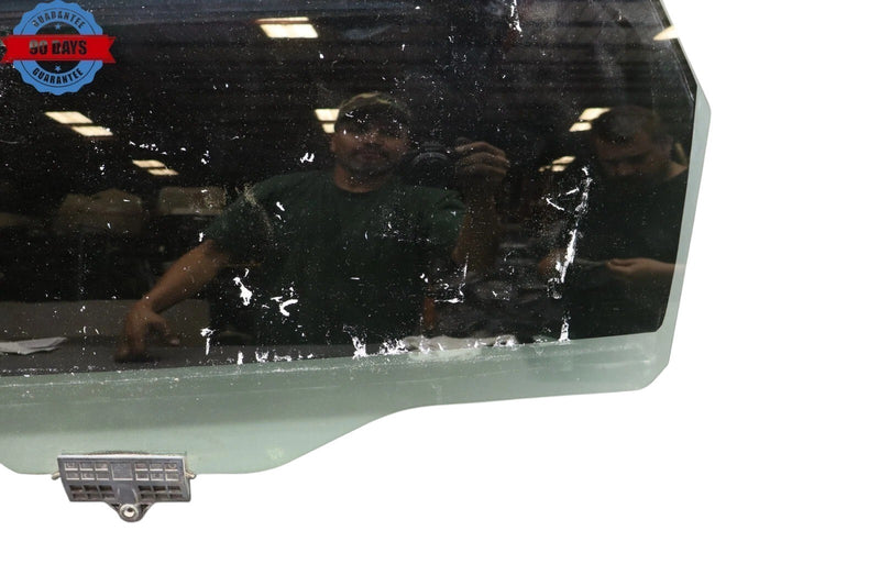 Load image into Gallery viewer, 11-16 Hyundai Equus Rear Left Driver Side Door Window Auto Glass Panel OEM
