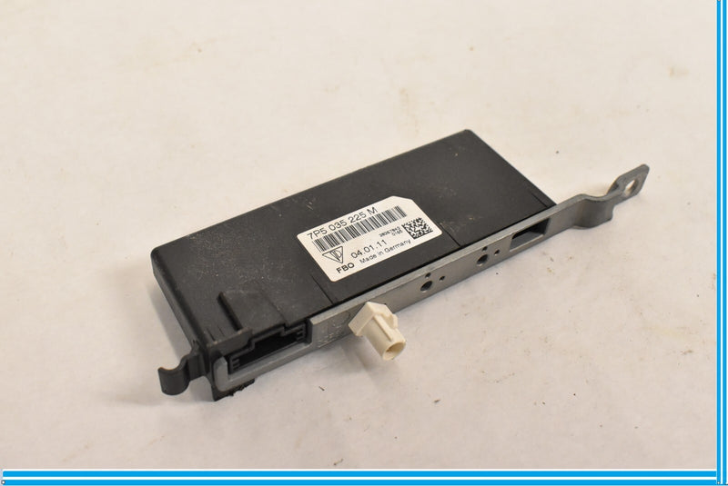 Load image into Gallery viewer, 11-18 Porsche Cayenne Rear Left Radio Antenna Amplifier Module 7P5035225M Oem
