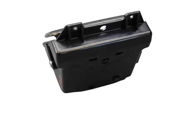 Load image into Gallery viewer, 10-12 Land Range Rover Front Center Console Ash Tray Compartment LR011490 OEM
