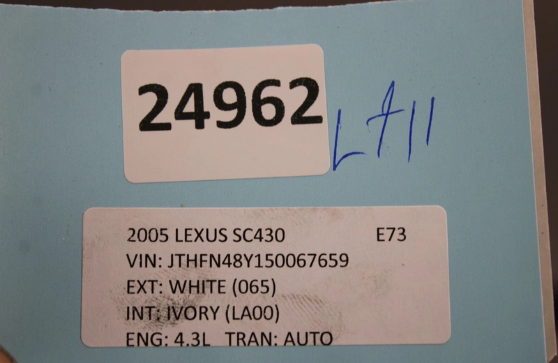 Load image into Gallery viewer, 02-10 Lexus SC430 Convertible Rear Trunk Interior Carpet Panel Trim 6472324020
