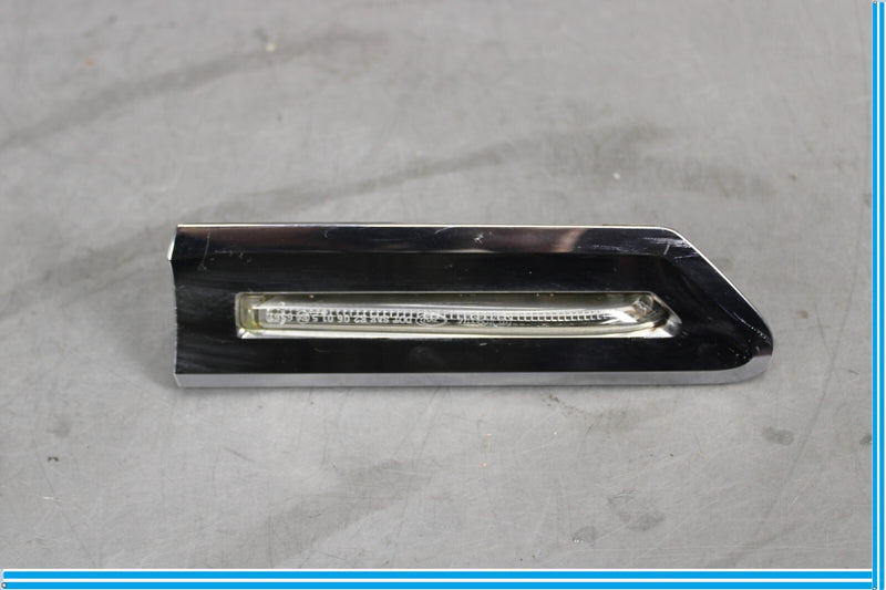 Load image into Gallery viewer, 09-12 BMW 750i 750Li F02 F01 Front Left Fender Turn Signal Light Lamp Oem
