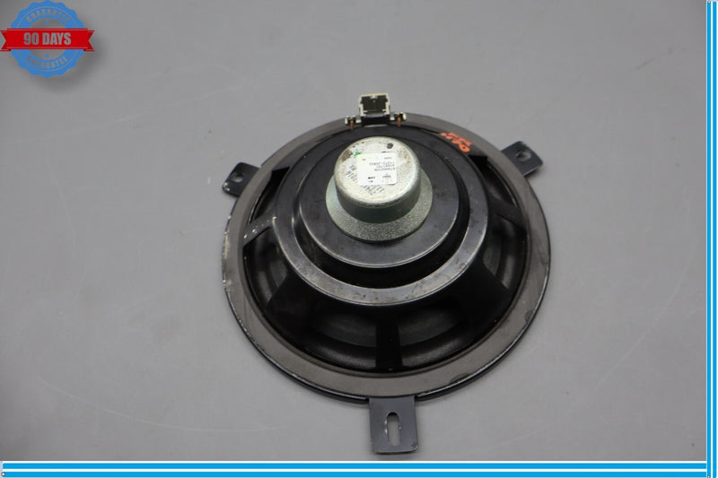 Load image into Gallery viewer, 14-17 Maserati Quattroporte Front Right Passenger Side Door Audio Speaker Oem
