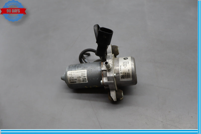 Load image into Gallery viewer, 14-21 BMW i3 I01 Hybrid Brake Booster Vacuum Pump 34336857405 Oem
