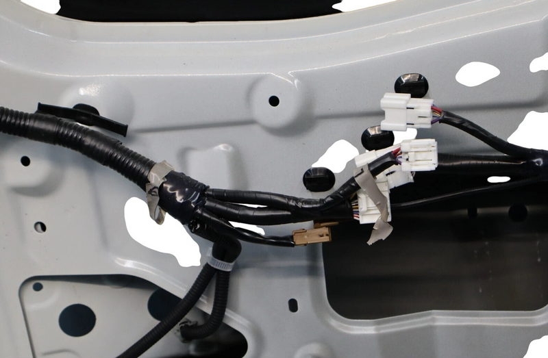 Load image into Gallery viewer, 11-13 Infiniti QX56 Rear Liftgate Tailgate trunk Lid Latch Door Shell Panel OEM
