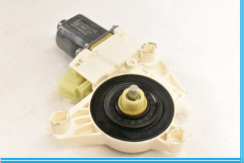 Load image into Gallery viewer, 08-16 Mercedes E350 E550 C250 C300 GLK350 W212 Front Right Door Window Motor Oem
