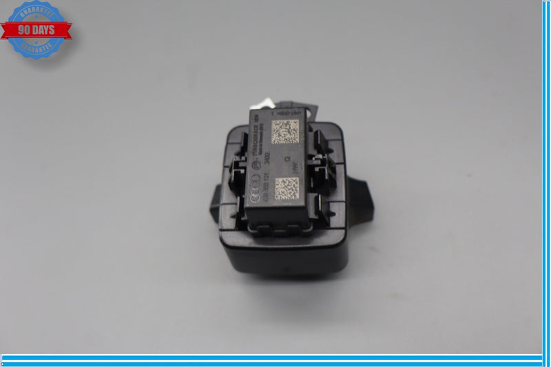 Load image into Gallery viewer, 11-18 Audi A6 Quattro Dash Key Ignition Switch Control Relay Module Oem
