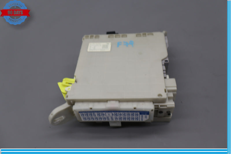 Load image into Gallery viewer, 07-12 Lexus XF40 LS460 LS460L Front Right Side Interior Fuse Relay Box Oem

