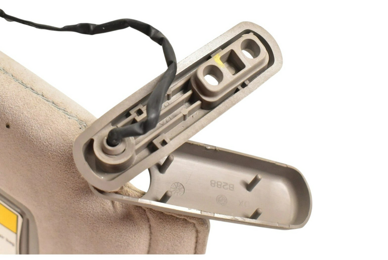 Load image into Gallery viewer, 03-19 Maserati Quattroporte M139 Right Passenger Side Sun Visor Sunvisor Oem
