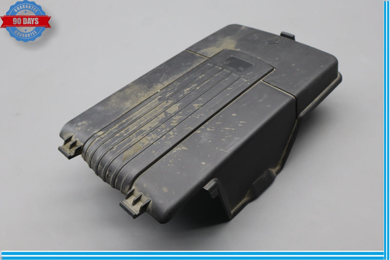 Load image into Gallery viewer, 06-18 Audi A3 A3 Quattro Battery Tray Box Upper Cover Lid Black 3C0915443 Oem
