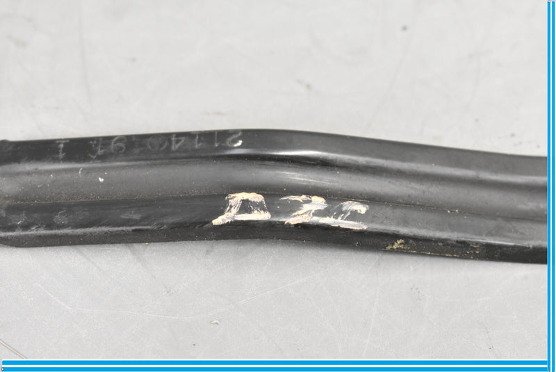 Load image into Gallery viewer, 06-11 Mercedes W164 ML500 ML350 Front Right Reinforcement To Support Bracket Oem
