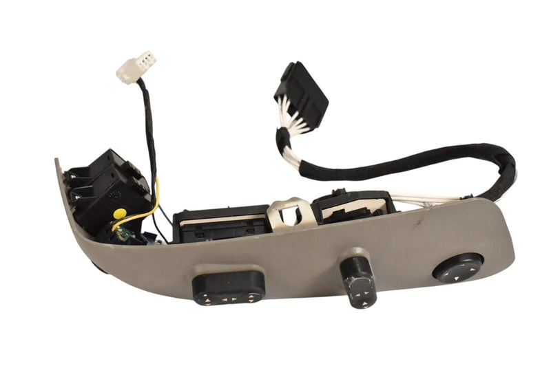 Load image into Gallery viewer, 03-13 Maserati Quattroporte Front Right Passenger Side Seat Control Switch Oem
