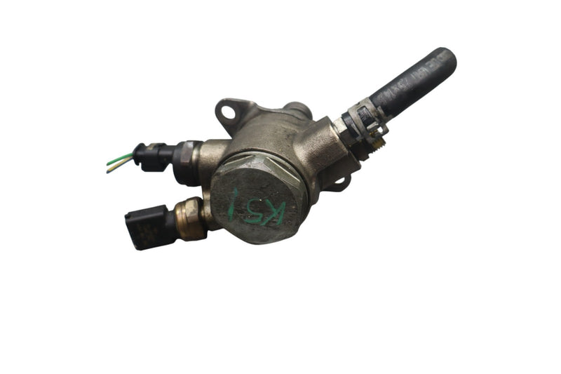 Load image into Gallery viewer, 12-15 Audi A6 A6 Quattro 3.0L Engine High Pressure Fuel Pump 07L127026Q Oem
