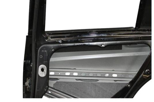 08-14 Mercedes W204 C300 C350 C63 AMG Rear Right Passenger Side Door Shell OEM