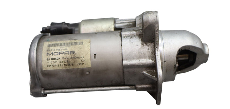 Load image into Gallery viewer, 17-24 Alfa Romeo Giulia 952 Engine Motor Starter Assembly Bosch Oem
