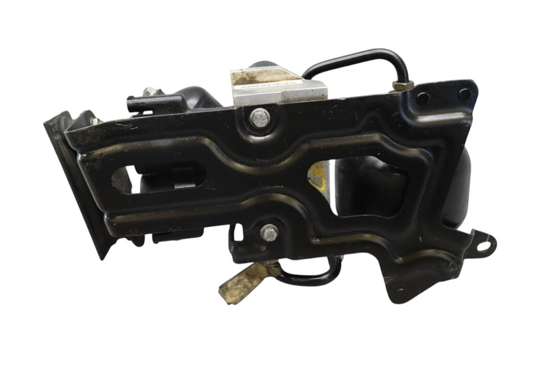 Load image into Gallery viewer, 03-06 Mercedes SL500 SL600 Rear Hydraulic Suspension Valve Block 2203201258 OEM
