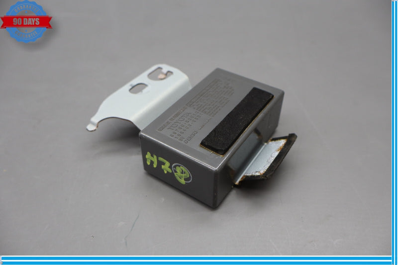 Load image into Gallery viewer, 07-12 Lexus LS460 LS460L TPMS Tire Pressure Monitor Receiver 89760-50010 Oem
