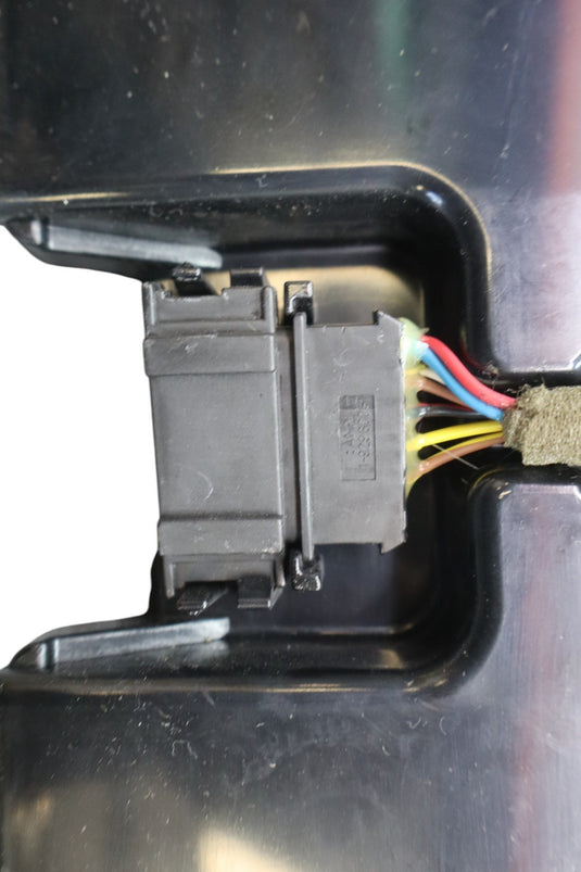 03-19 Maserati Quattroporte M139 Front Bose Subwoofer Sound Speaker Oem