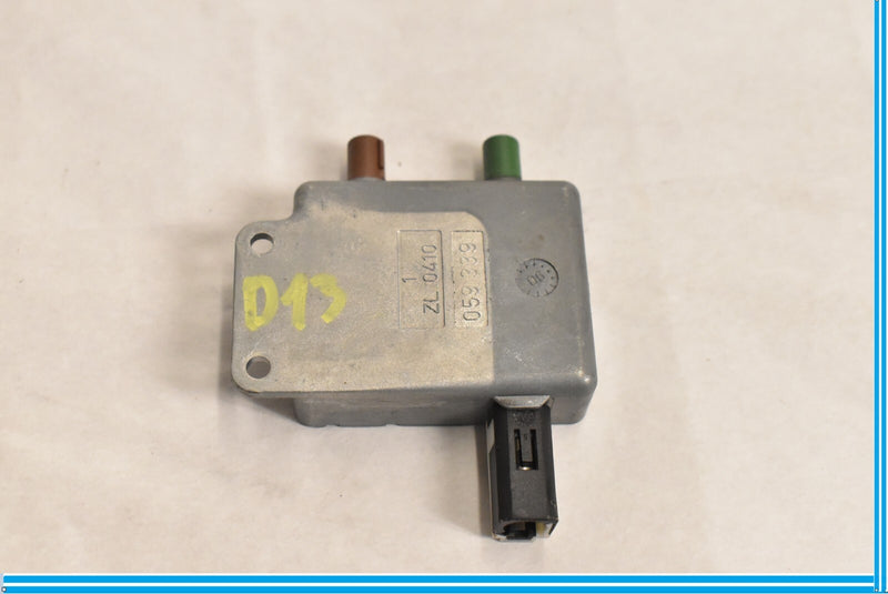Load image into Gallery viewer, 07-10 Mercedes CL550 CL600 W216 Antenna Amp Amplifier Splitter Module Oem
