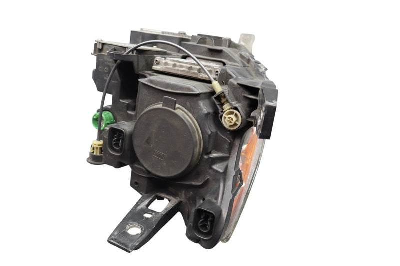 Load image into Gallery viewer, 14-17 Maserati Quattroporte Left Side Headlight Lamp HID Xenon 670006569 Oem
