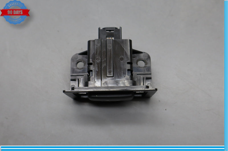 Load image into Gallery viewer, 07-17 Lexus LS460 LS460L Power Trunk Close Lid Control Switch Button 15C081 Oem
