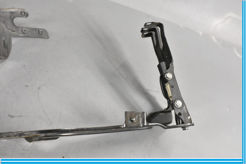 Load image into Gallery viewer, 03-09 Mercedes CLK550 W209 Front Right Passenger Headlight Bracket Support Oem
