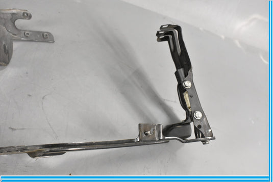 03-09 Mercedes CLK550 W209 Front Right Passenger Headlight Bracket Support Oem