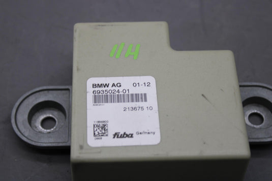 08-18 BMW 528i 535i F10 Rear Antenna Backup Control Module Unit 6935024 Oem