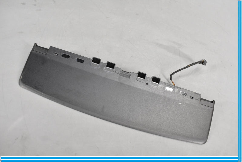 Load image into Gallery viewer, 09-15 BMW 750i 750Li Rear High Mount Third 3rd Brake Stop Light Lamp Oem
