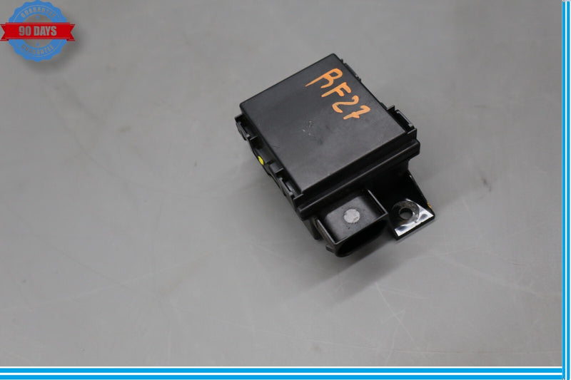 Load image into Gallery viewer, 03-06 Mercedes R230 SL500 SL55 Right Seat Belt Seatbelt Tension Sensor Oem
