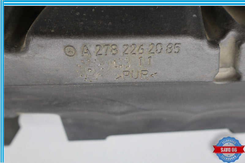 Load image into Gallery viewer, 11-20 Mercedes X166 GL450 GL550 Right Passenger Side Air Cleaner Insulator Oem
