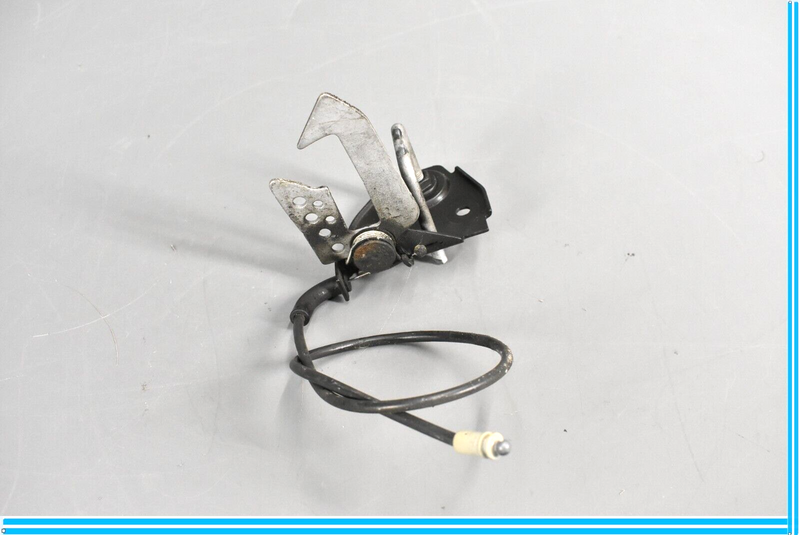 Load image into Gallery viewer, 09-17 BMW 650i 750i Front Right Side Hood Lock Latch Striker W/ Cable Oem
